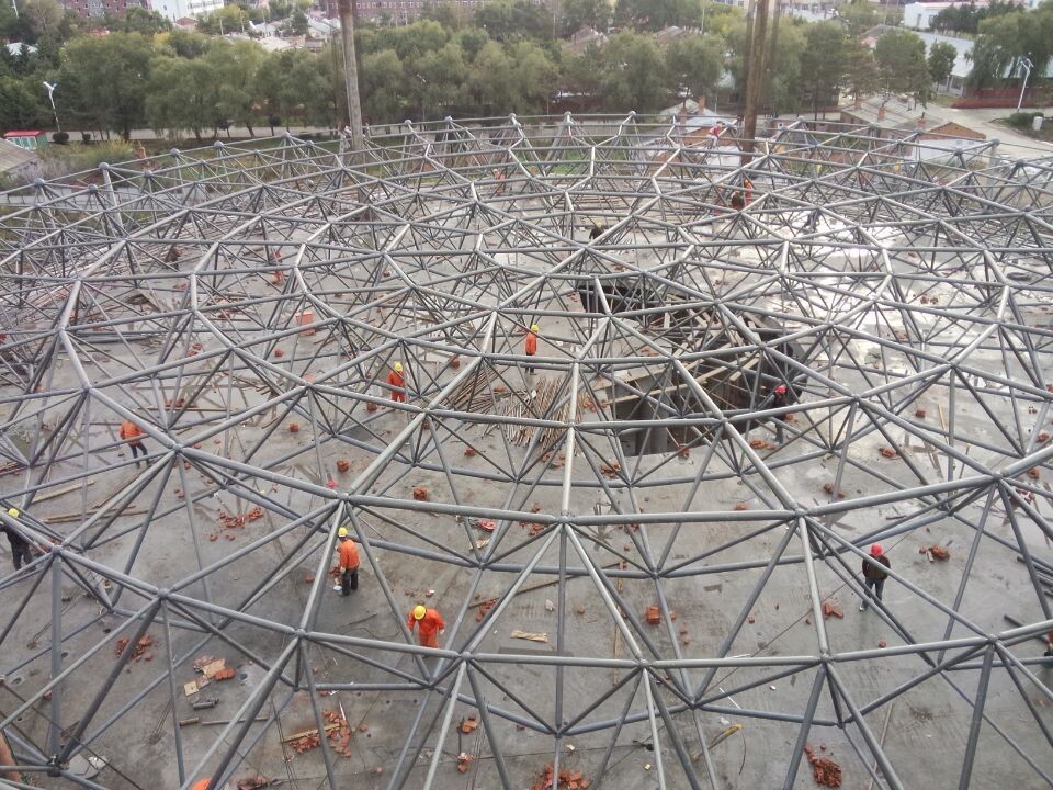 新沂全民健身中心网架